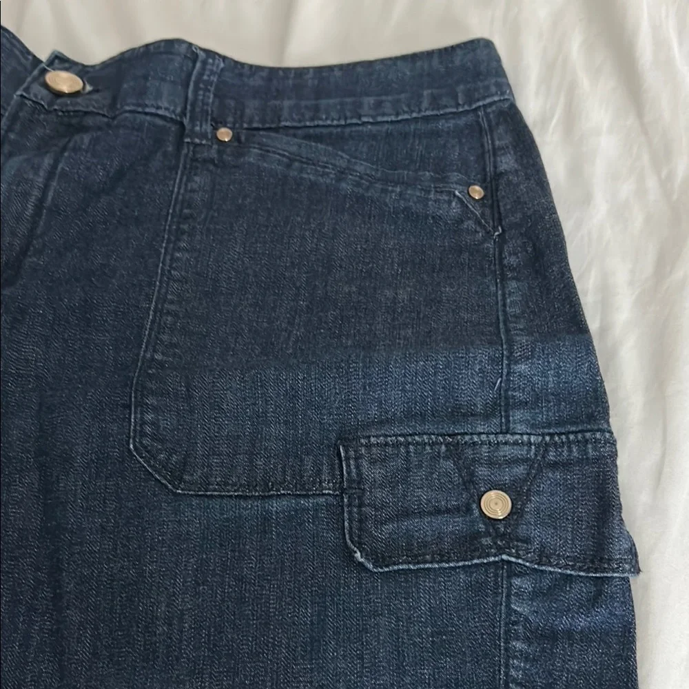 White House Black Market Blue Cargo Shorts - Picture 4 of 12